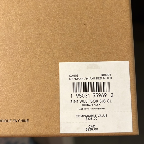 New COACH 3IN1 WLLT BOX SIG CL QB/KHAKI/MIAMI RED MULTI wallet gift box new box - Picture 7 of 9